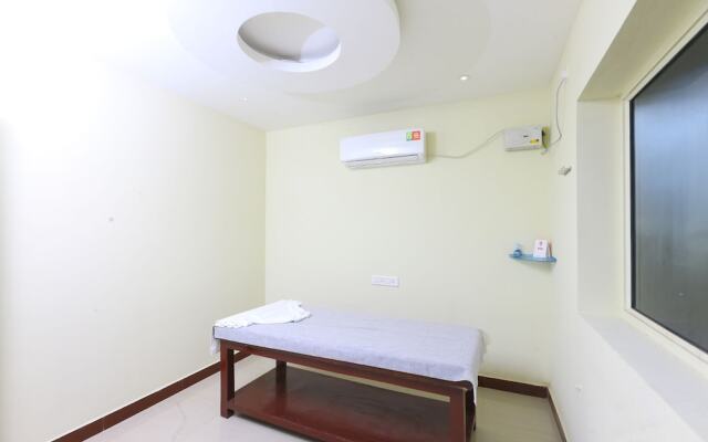 OYO 10199 Hotel B Coral