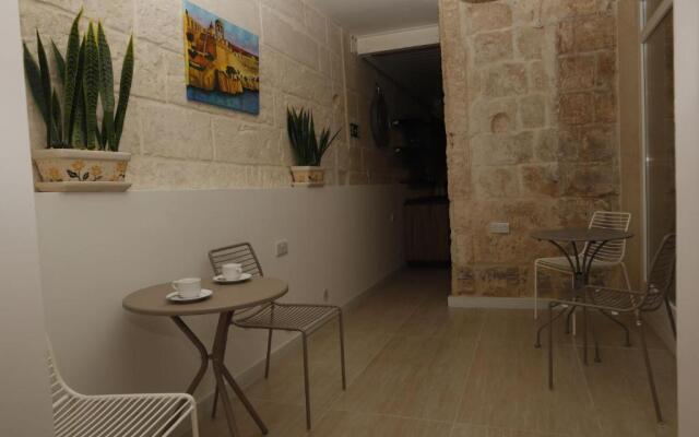 Chateau La Vallette - L-Ghorfa Suite