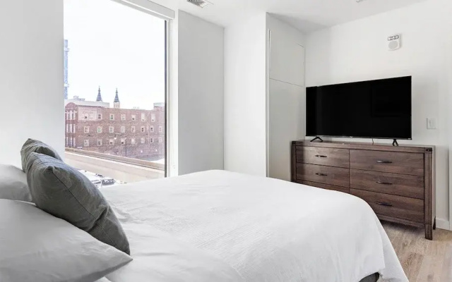 Downtown Detroit Apartments by Landing