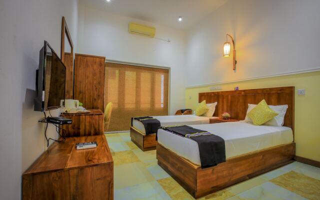 Grand Rockland Hotel