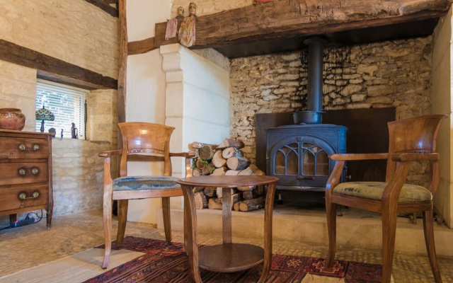 Cosy Holiday Home in Archignac With Private Pool