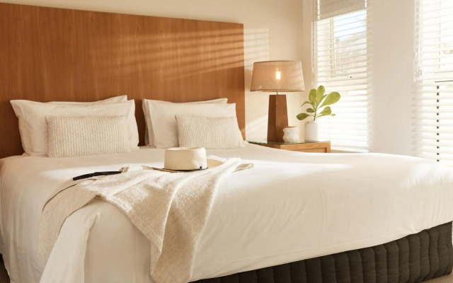 Sea Change Beachfront Apartments