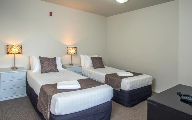 Crown on Cintra Lane Serviced Apartments