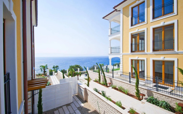 Poville Residence