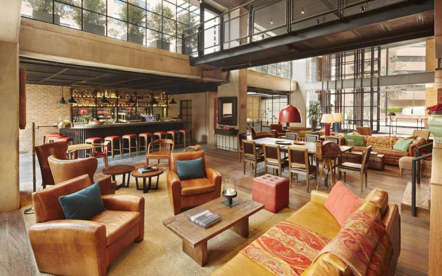 The Artisan D.C. Hotel, Autograph Collection