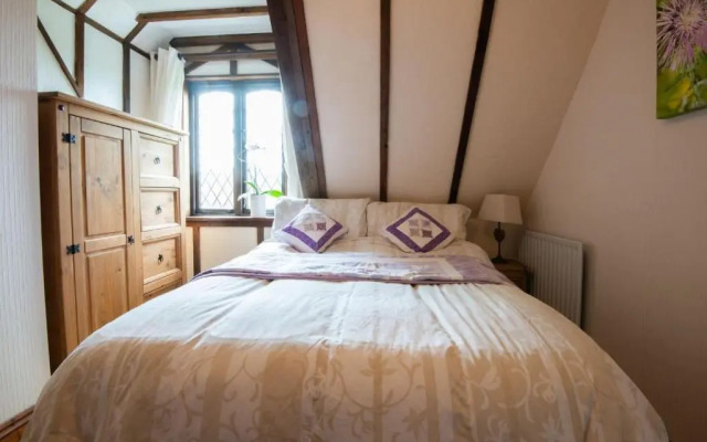 Demelza Cottage Apartment