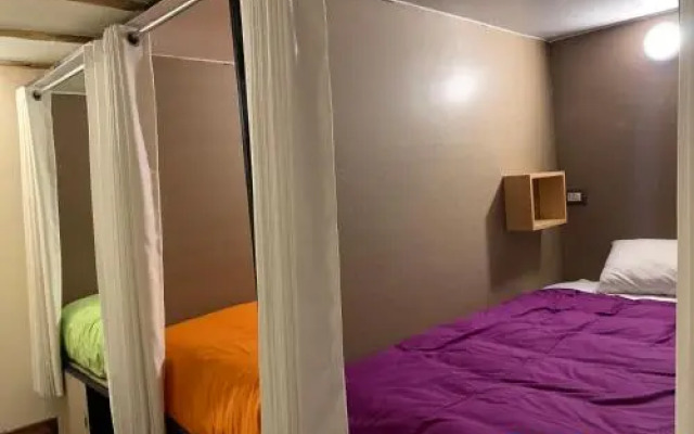Gaia House Hostel