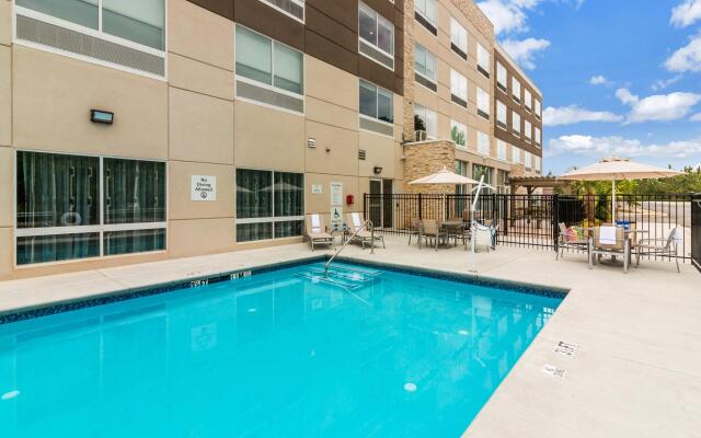 Holiday Inn Express Villa Rica by IHG