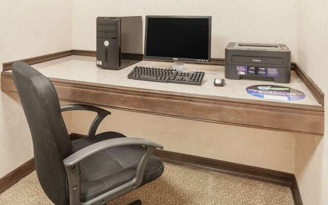 Super 8 by Wyndham Corpus Christi