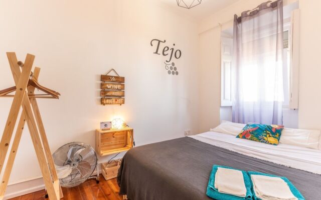 Wine Inn Alcântara - Guest House