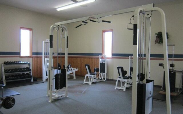 Red Pine Inn & Conference Centre