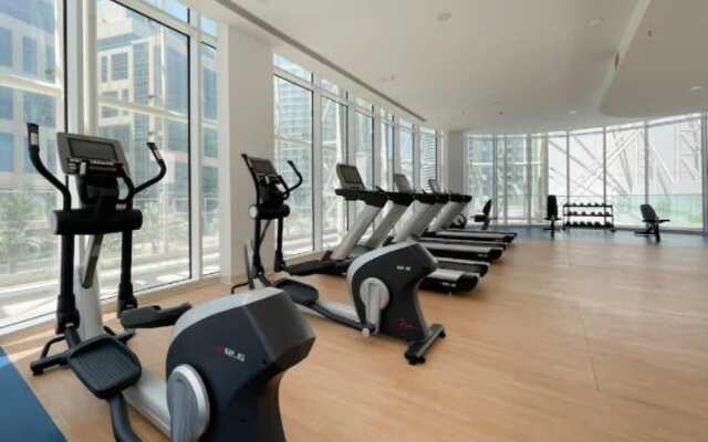 Silkhaus Canal Views Gorgeous 1BR Pool Access