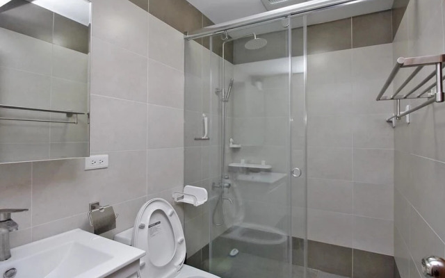 Traveler. Gourmet Hostel