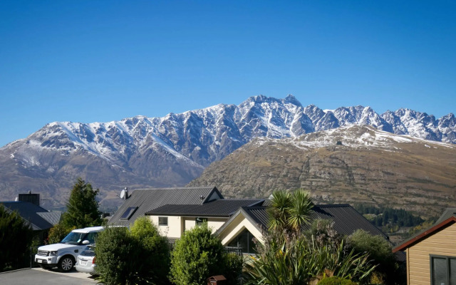 Alpine Suites