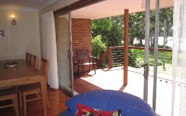 Wemberley LakeHouse