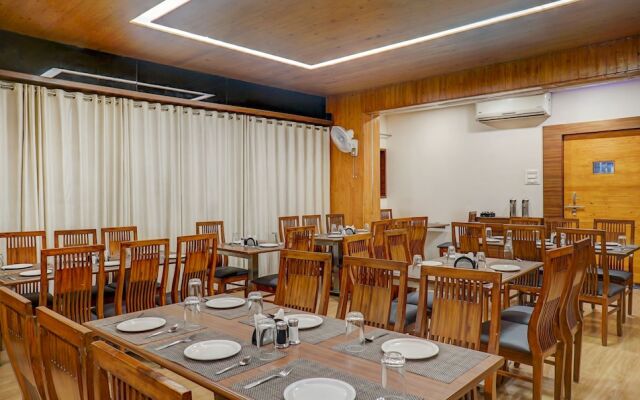 Treebo Hotel Shivas