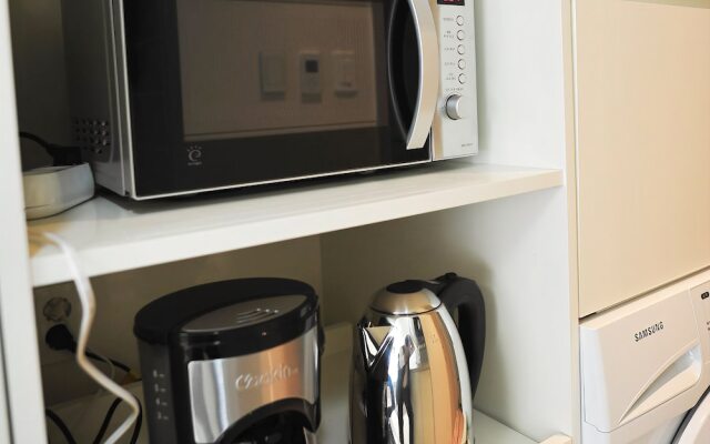 Hitomorrow Residence