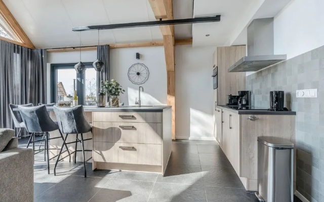 Beautiful House With air Conditioning