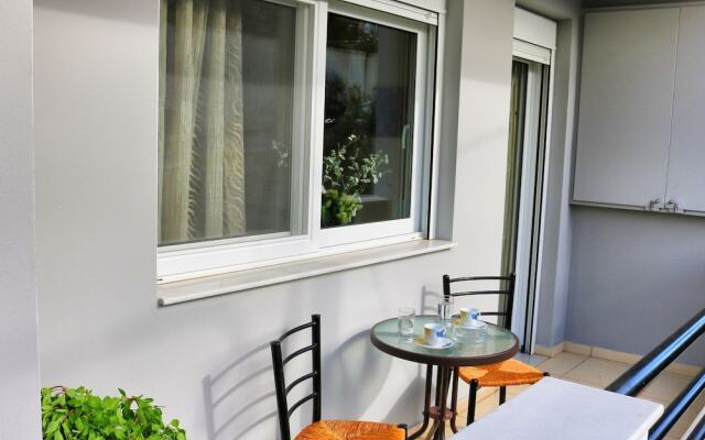 Stylish Seaside Apartment in Agios Nikolaos