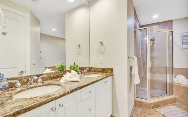 Fabulous 4BR home close to beach