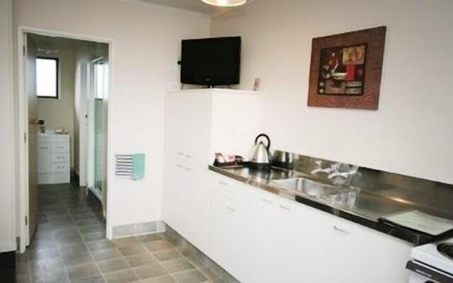 Commodore Motor Lodge