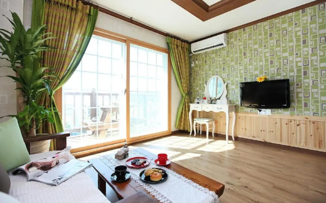 Geojae Moraesoop Pension