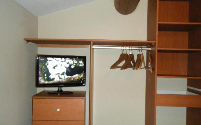 Front de mer les pieds dans l'eau