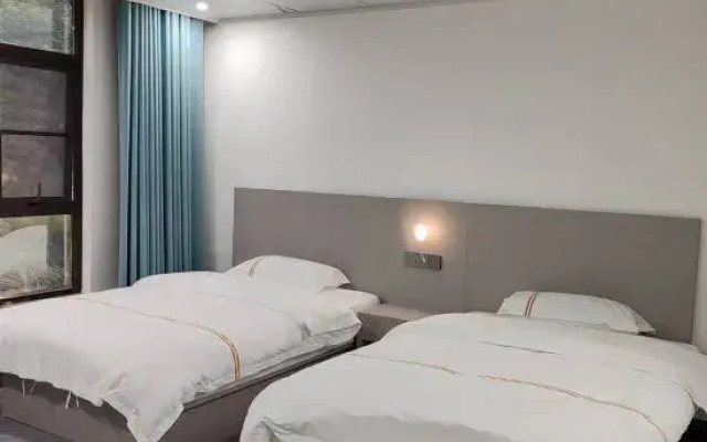 Daxin Fengqi Homestay