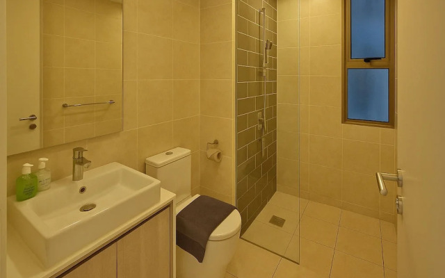 Millerz Square by Tido Tido