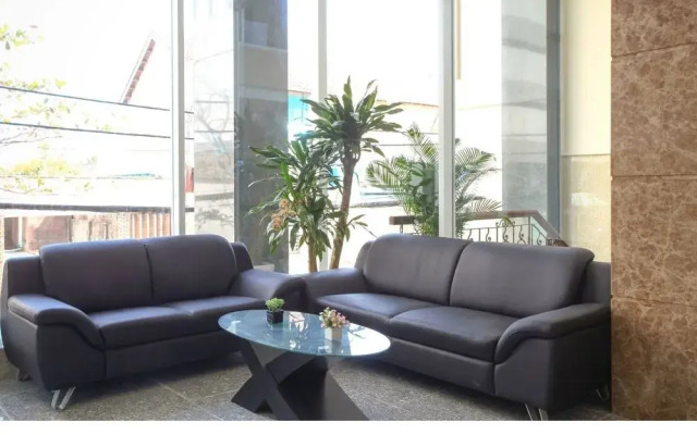 Platinum Beach Hotel & Apartment
