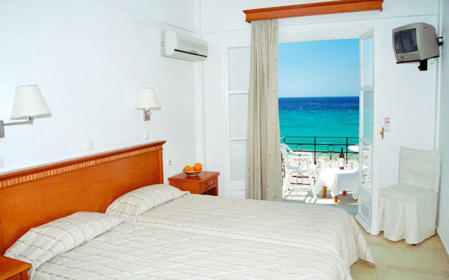 Olympia Beach Hotel