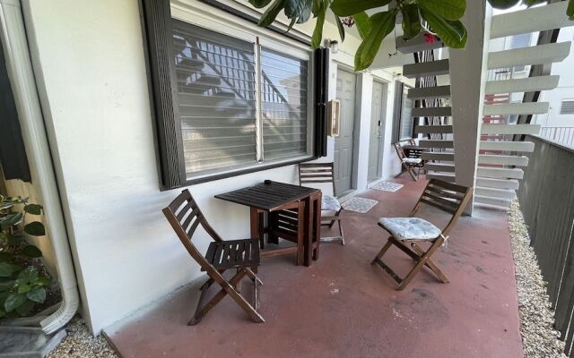 Petrina Studio Apartment