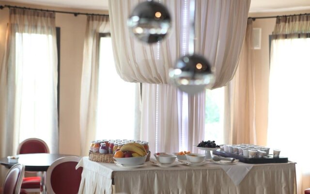OneMhotel