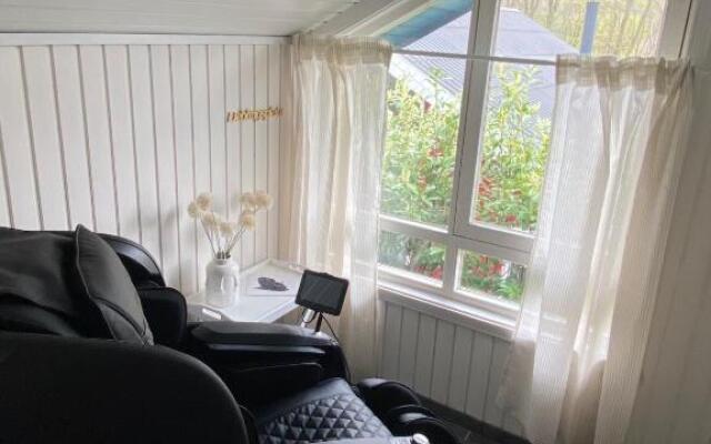 Ferienhaus "Ruhepol" im Ferienpark Extertal - Kamin, Fass-Sauna, Massagesessel