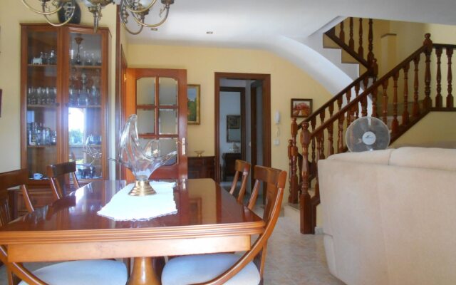 Casa Alonso Pinzón  - 111D
