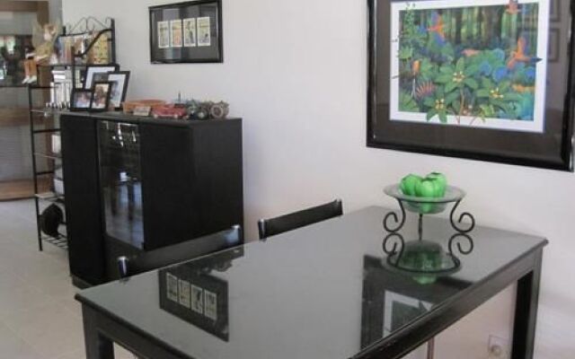 Yarrahapinni Homestead