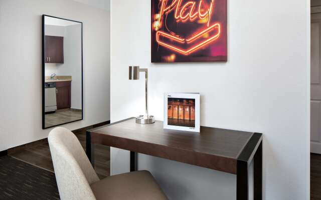 Homewood Suites by Hilton Nashville-Downtown