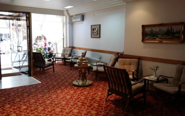 Hotel Cesmeli