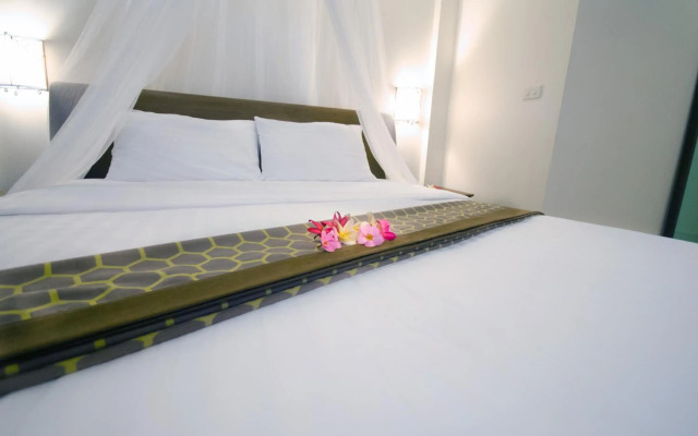 Namphung Phuket Boutique Resort