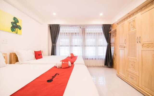 RedDoorz Plus near Gia Dinh Park