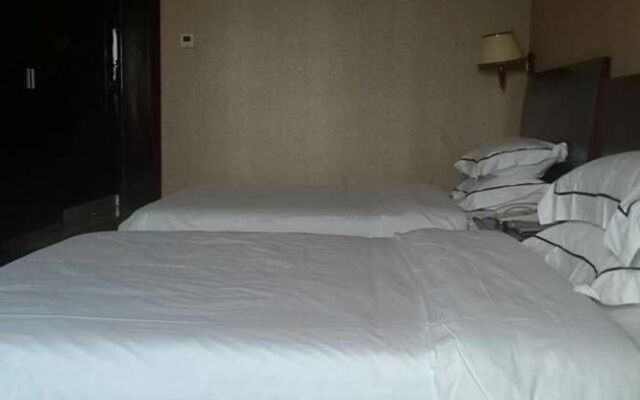 Yangjiang Jiayue Hotel