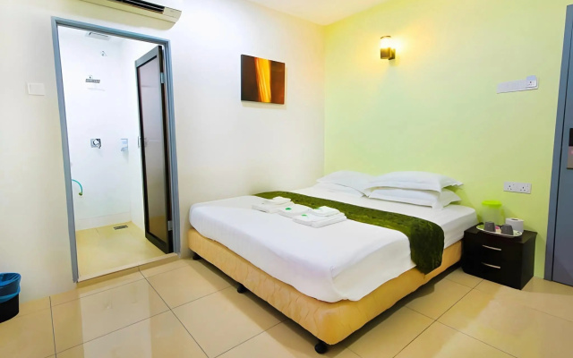 Green Hotel – Guest Rooms – Sungai Besar