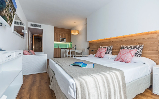 Aparthotel Ponent Mar