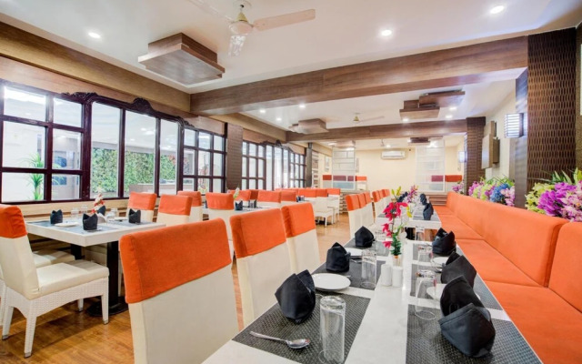 Hotel Mahadev Palace