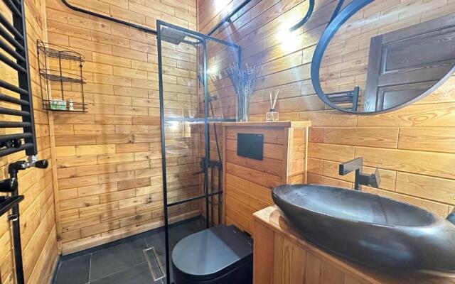 Eco Saguramo Chalet