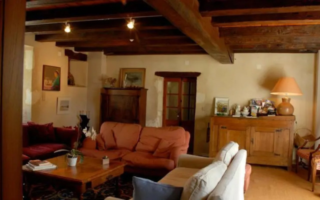 Chambres dHôtes La Bastide des Trémières