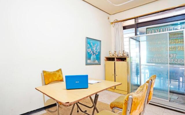 Oyo 91558 Y 5417 Homestay Syariah