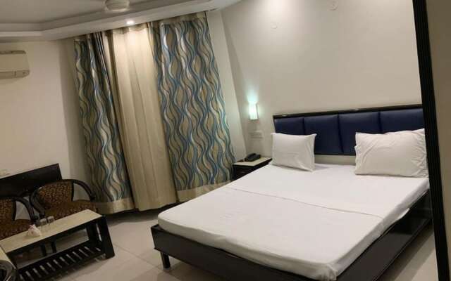 Hotel Raman's
