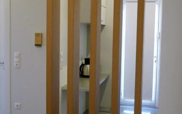 Deluxe Apartment in Vouliagmeni
