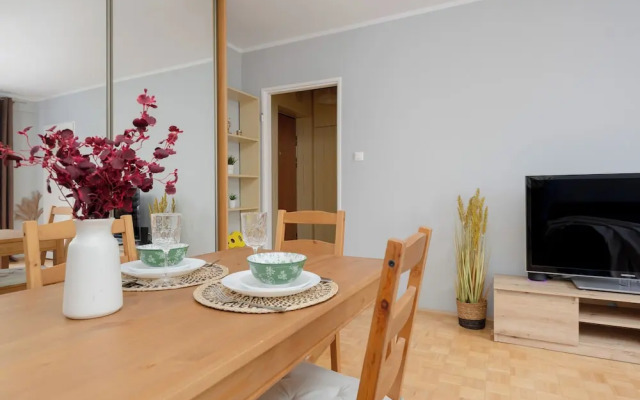 Wilanowska Studio Warsaw by Renters